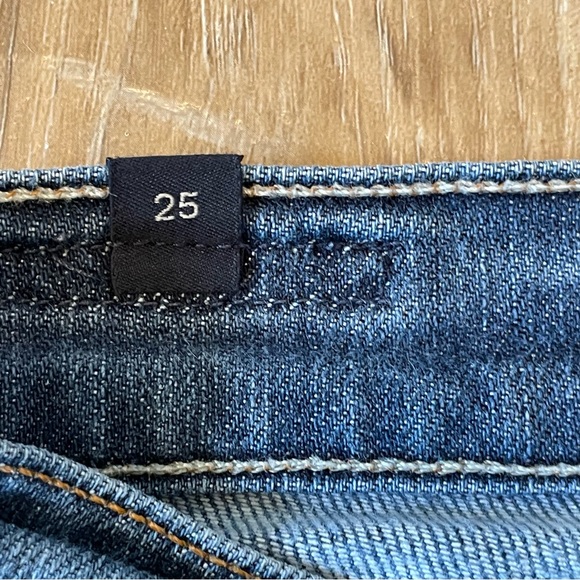 Citizens of Humanity Distressed Jeans - Picture 10 of 16